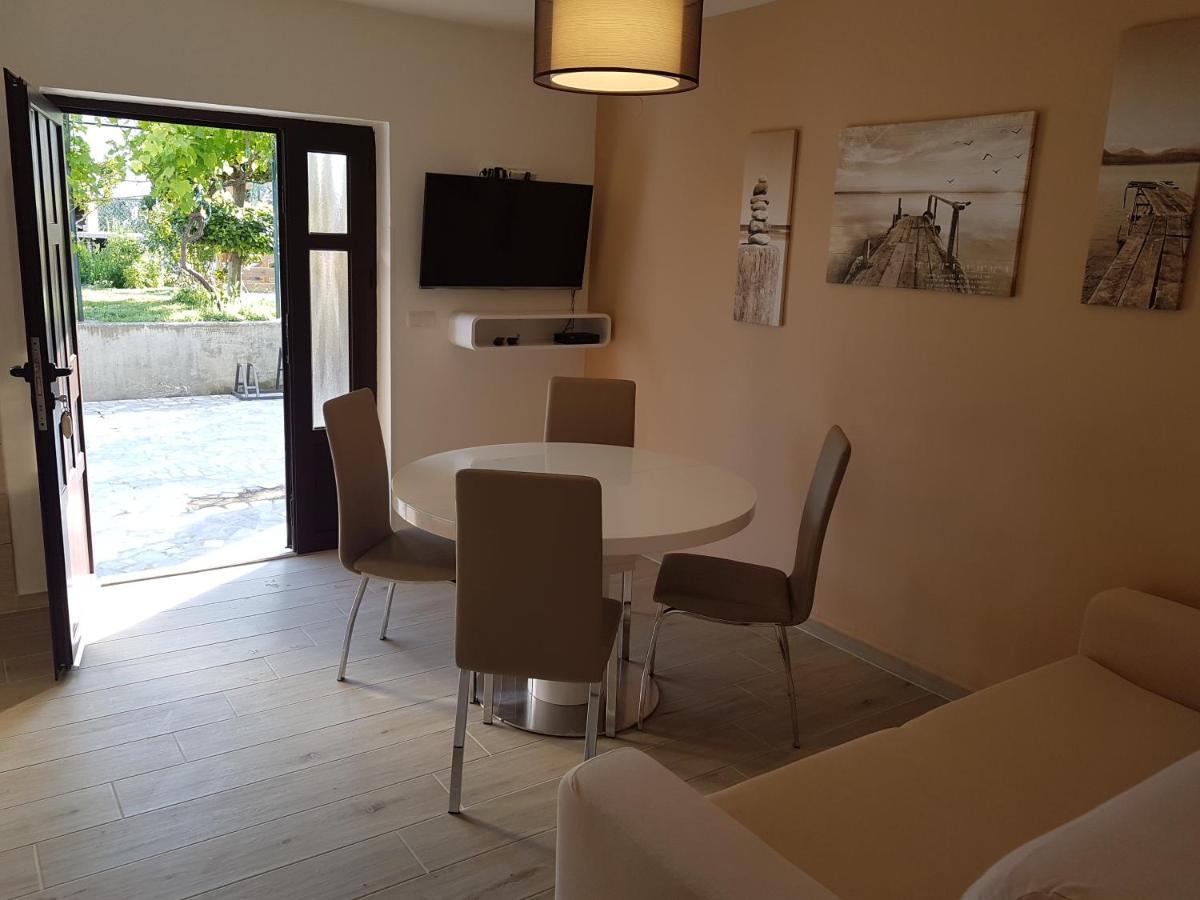 Apartments Marusic - Kristijan Lopar Luaran gambar