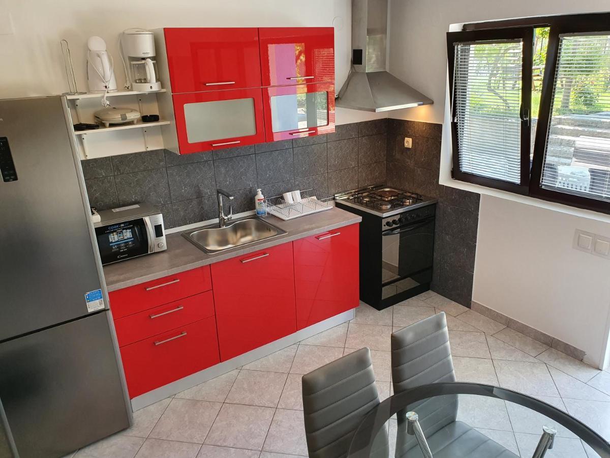 Apartments Marusic - Kristijan Lopar Luaran gambar