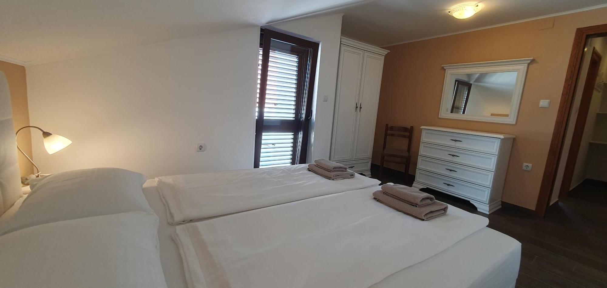 Apartments Marusic - Kristijan Lopar Luaran gambar